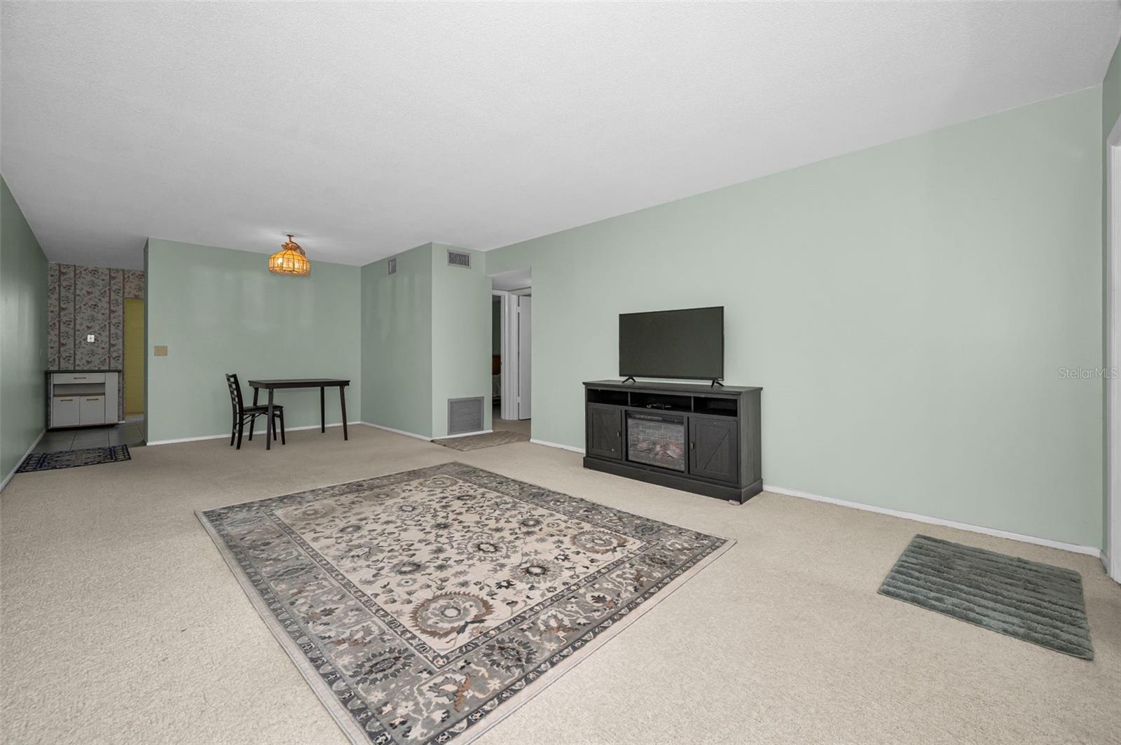 2072 Australia Unit 32, Clearwater, FL 33763