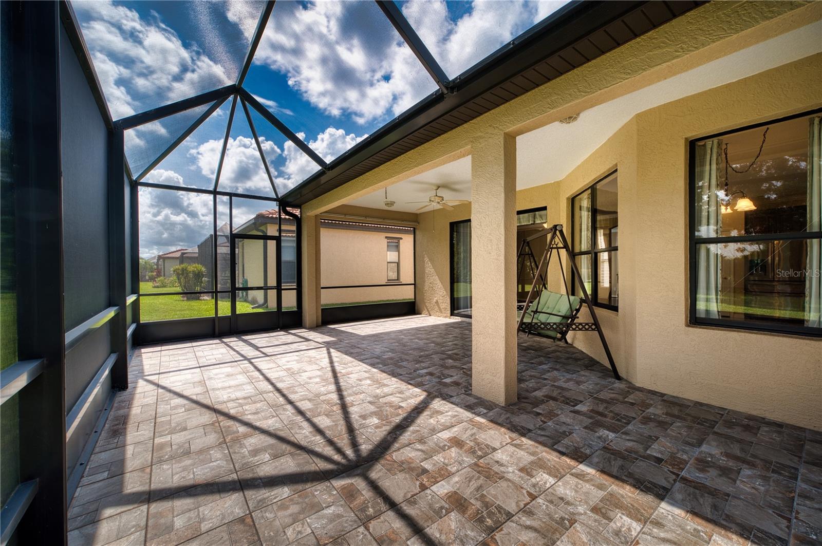 4252 Mackay Falls, Sarasota, FL 34243