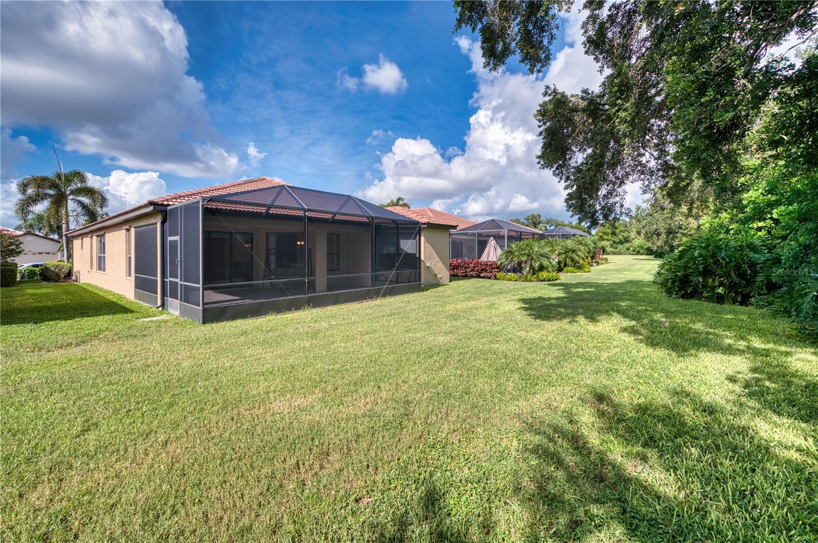 4252 Mackay Falls, Sarasota, FL 34243