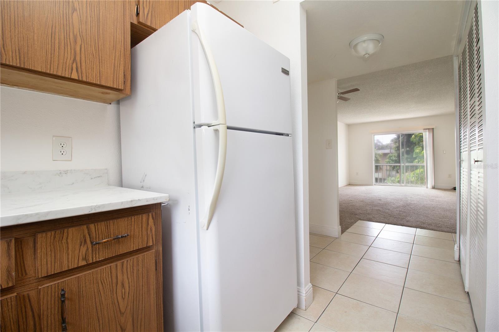 389 Mcmullen Booth Unit 12, Clearwater, FL 33759