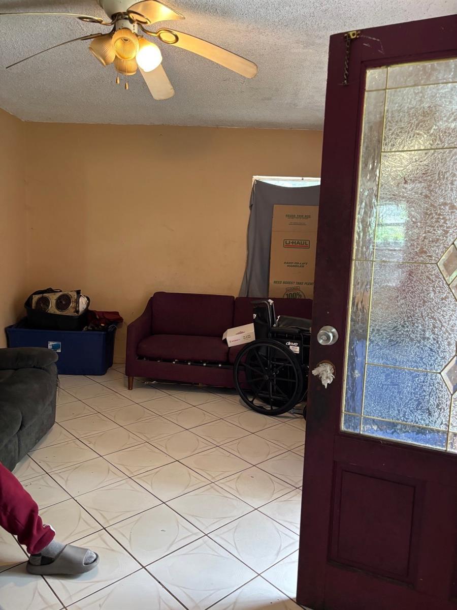 1014 37th, Orlando, FL 32805
