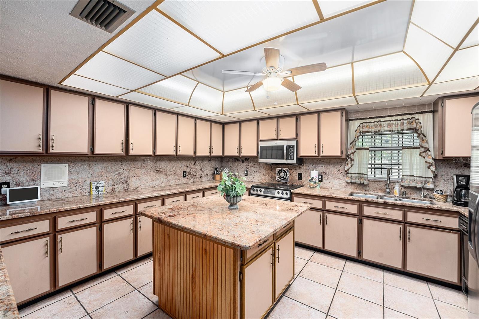 5105 45th, Tampa, FL 33610
