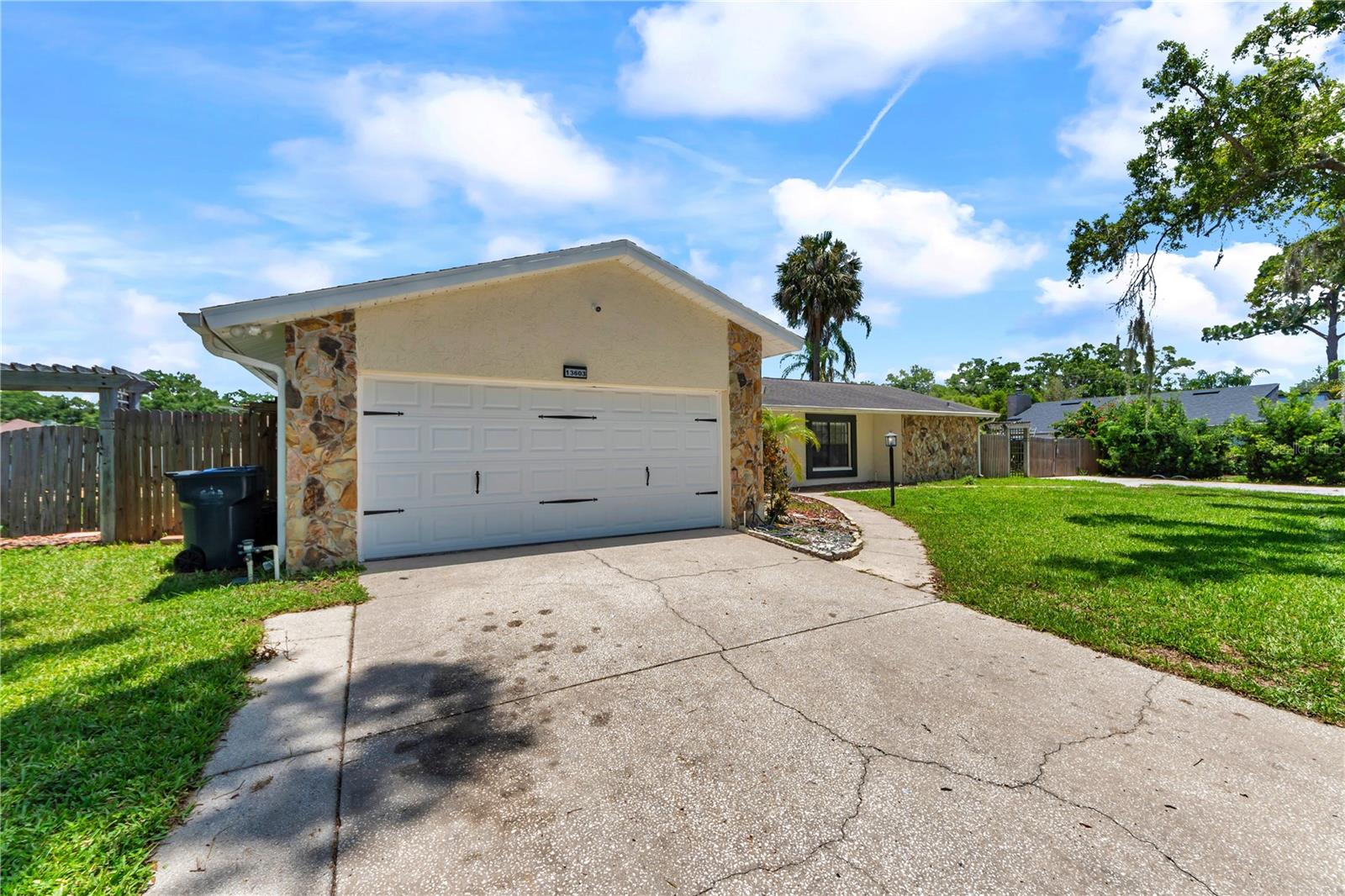13603 Westshire, Tampa, FL 33618