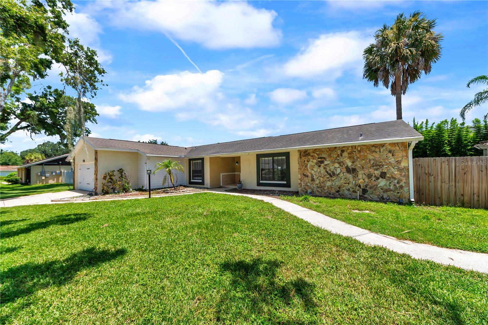 13603 Westshire, Tampa, FL 33618