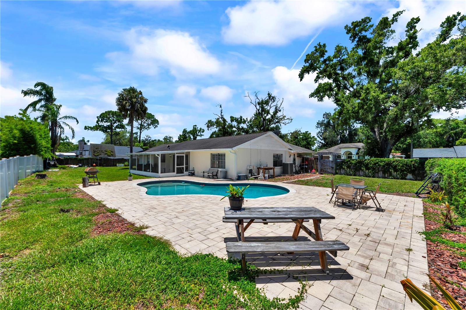 13603 Westshire, Tampa, FL 33618