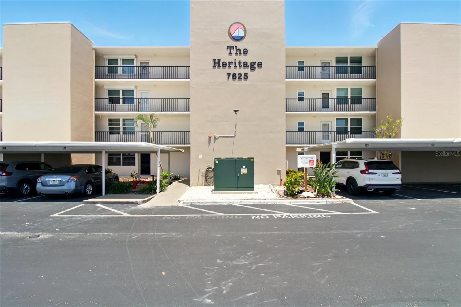 7625 Sun Island Unit 304, South Pasadena, FL 33707