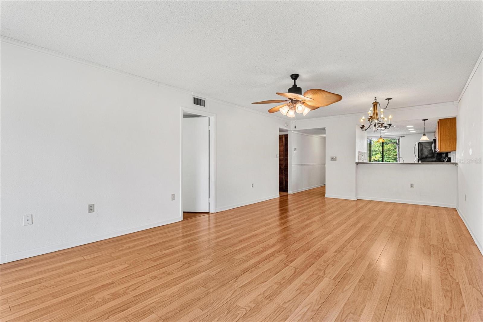 108 Woodlands Unit 108, Oldsmar, FL 34677