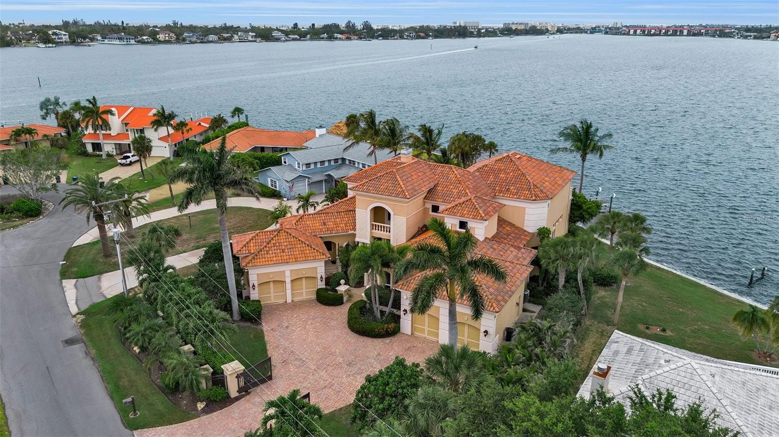 1541 Caribbean, Sarasota, FL 34231