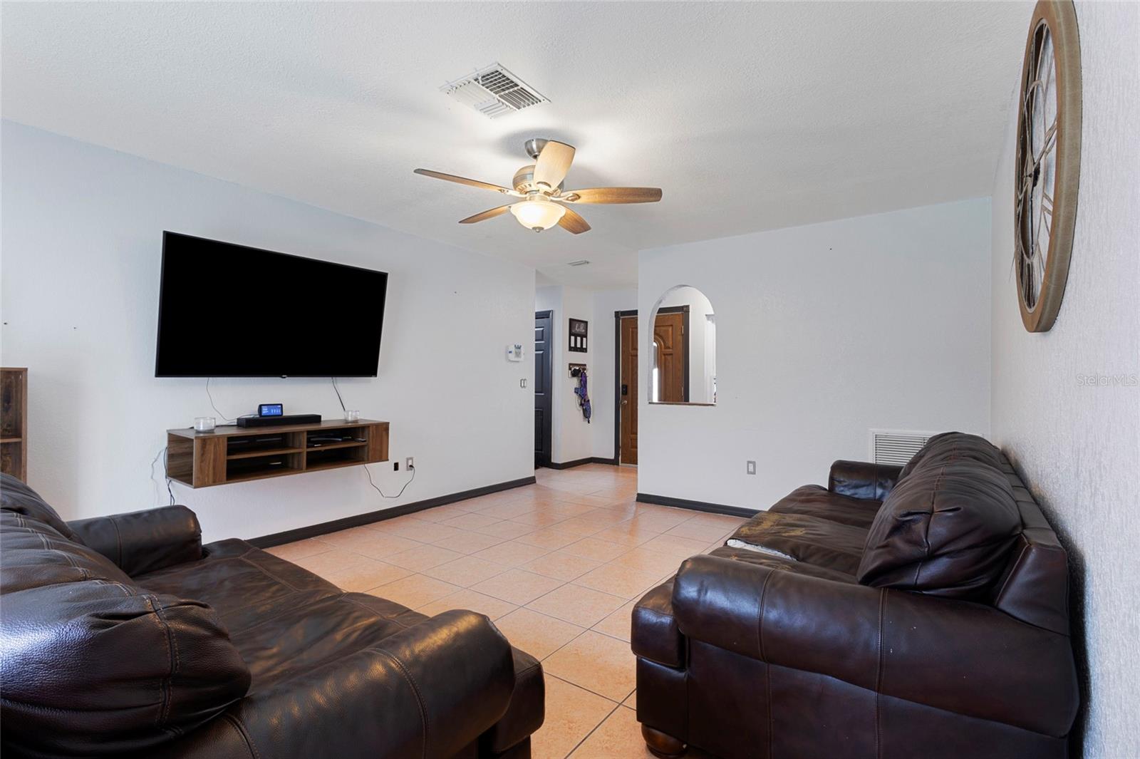 10951 Peppertree Ln, Port Richey,, FL 34668