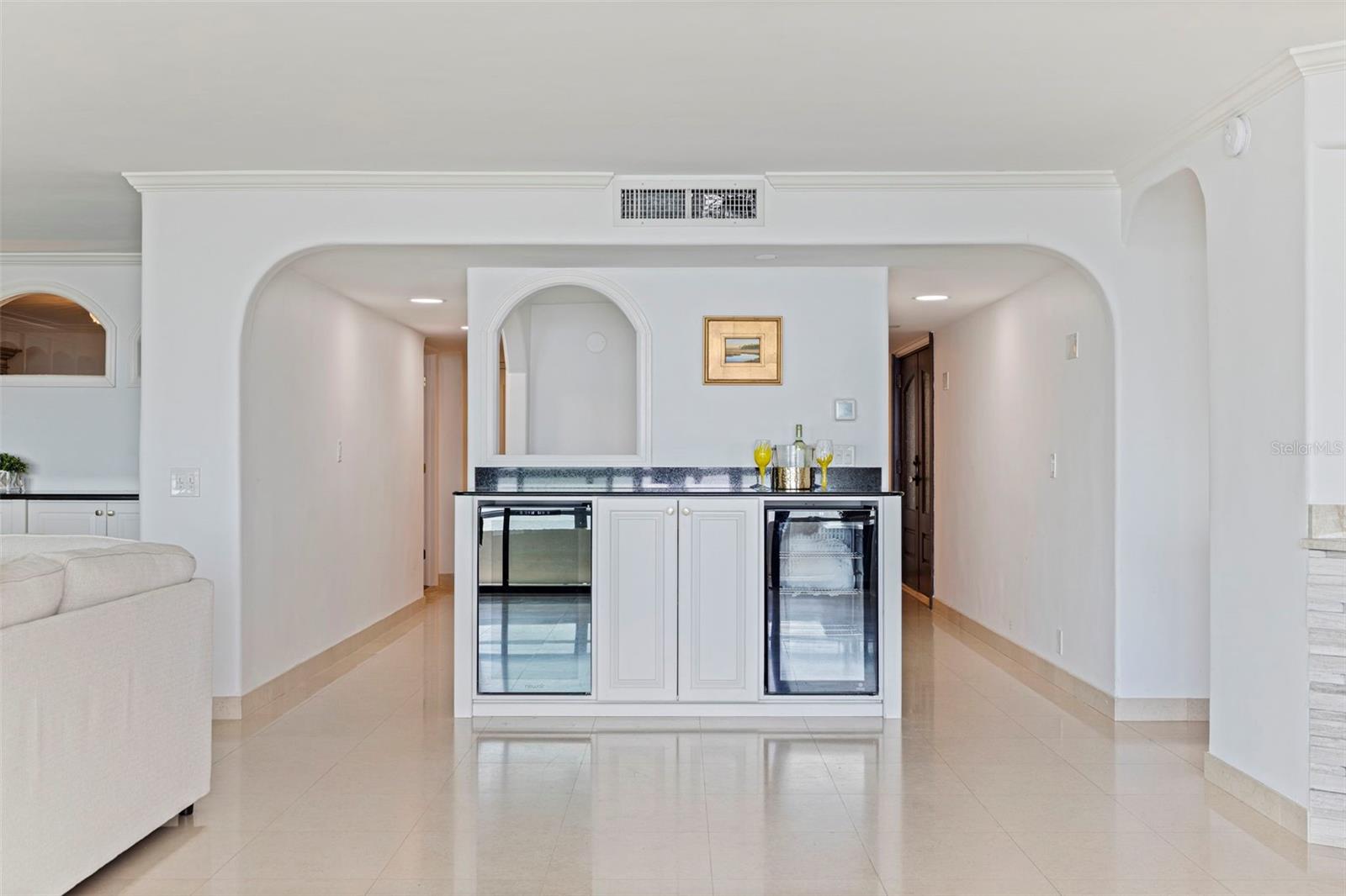 5700 Mariner Unit 702 & 703, Tampa, FL 33609