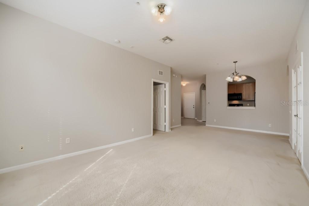 2484 San Tecla Unit 204, Orlando, FL 32835