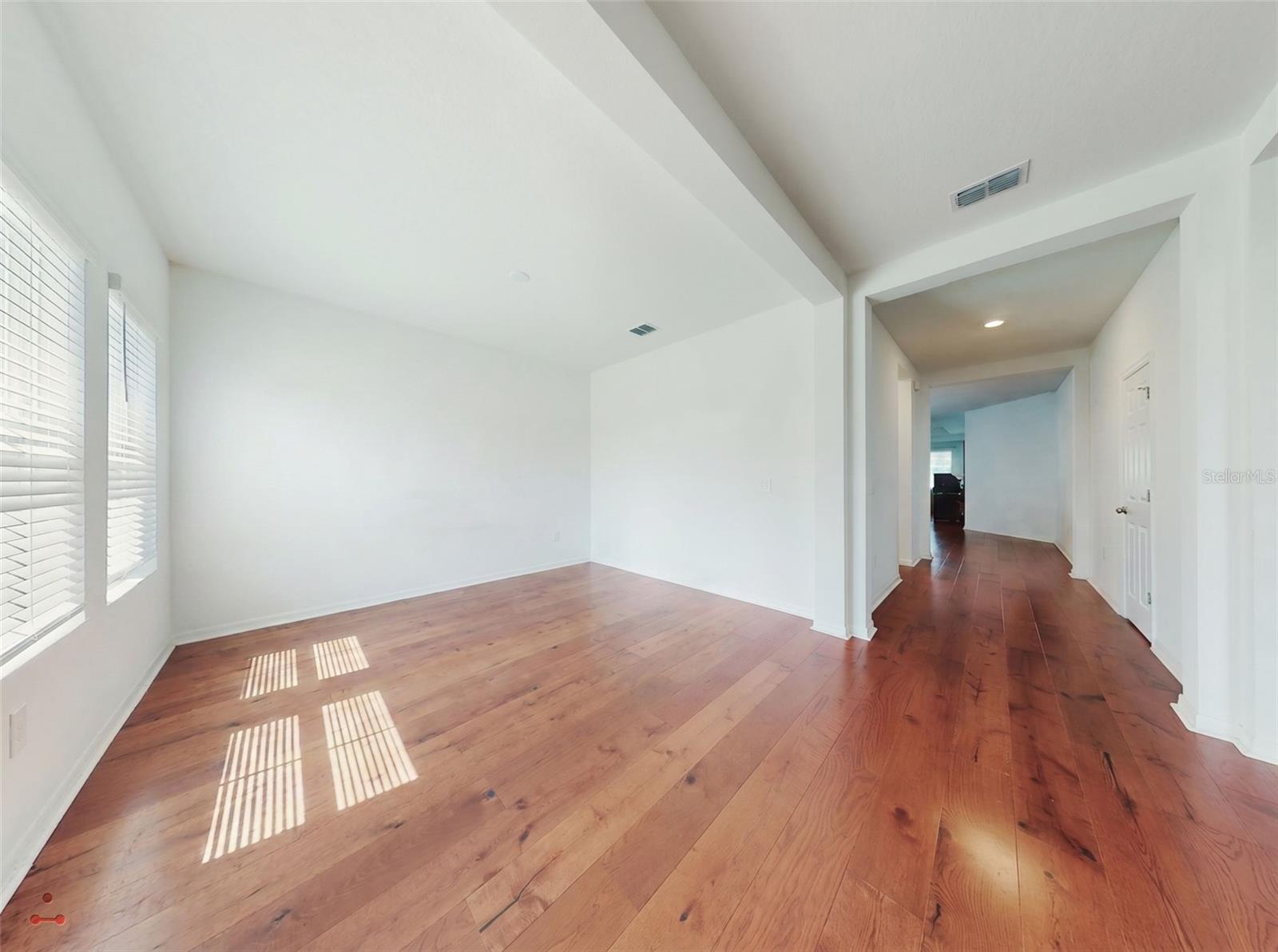 6084 Claystone Way, Mount Dora, FL 32757