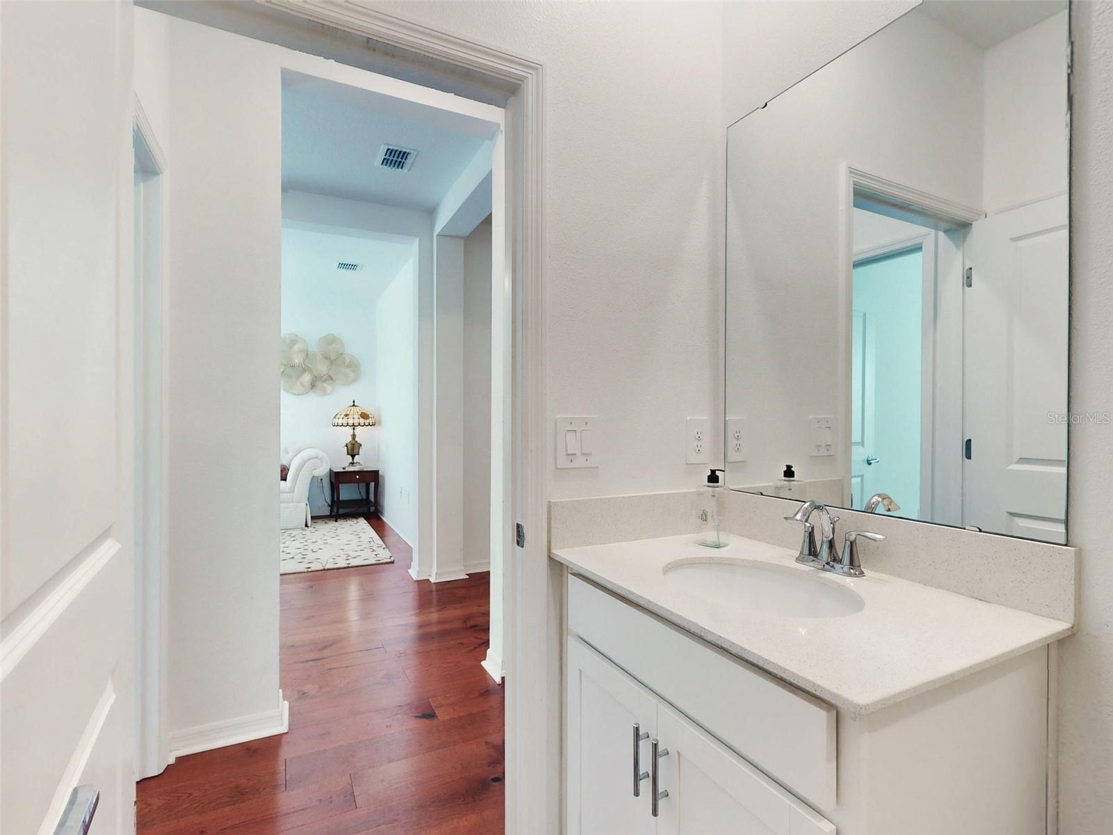6084 Claystone Way, Mount Dora, FL 32757