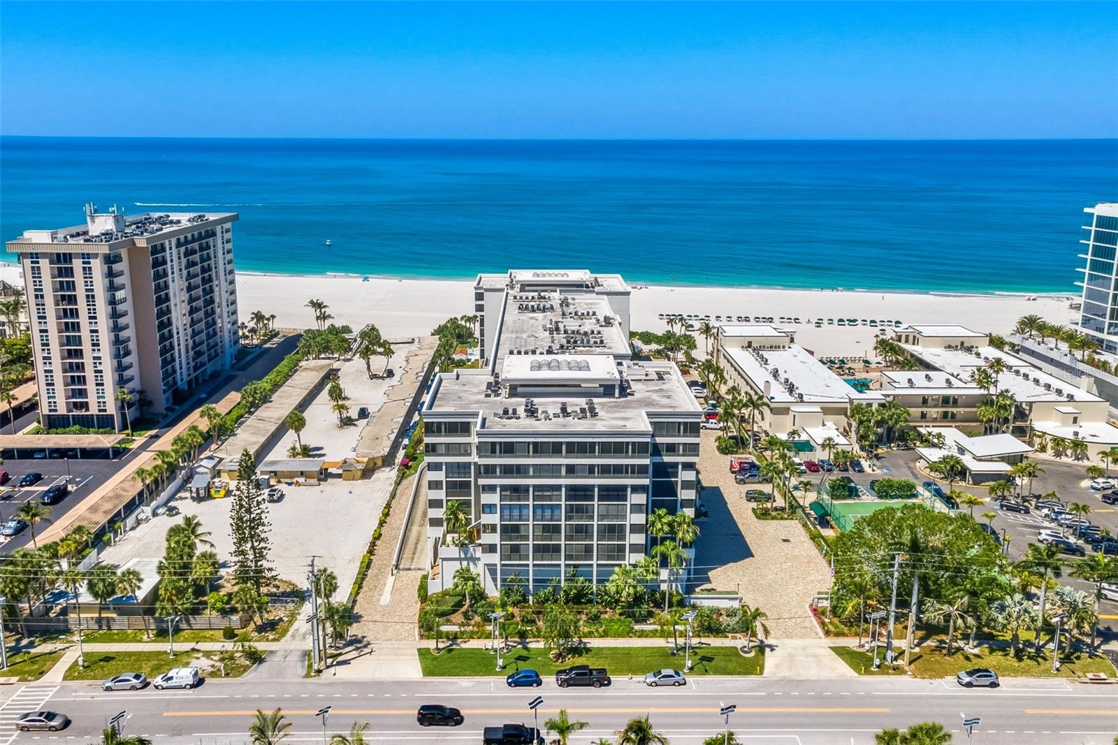 1100 Benjamin Franklin Unit 305, Sarasota, FL 34236