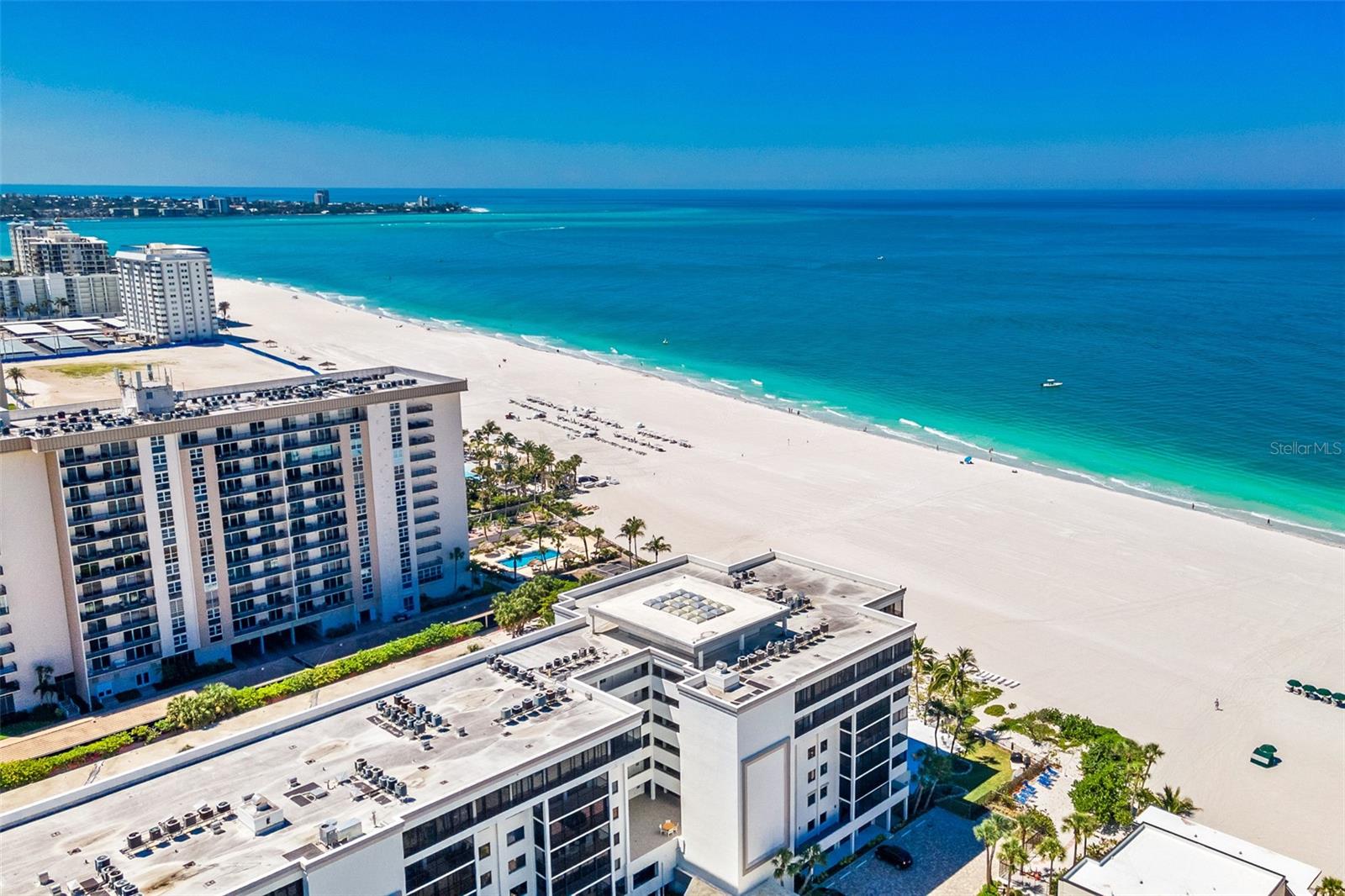 1100 Benjamin Franklin Unit 305, Sarasota, FL 34236