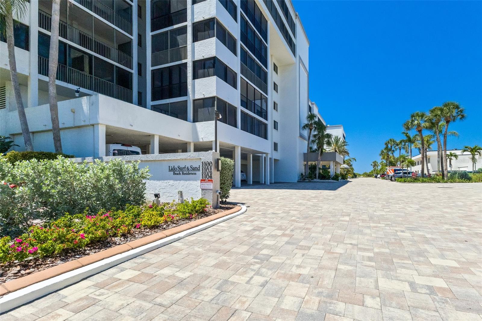 1100 Benjamin Franklin Unit 305, Sarasota, FL 34236
