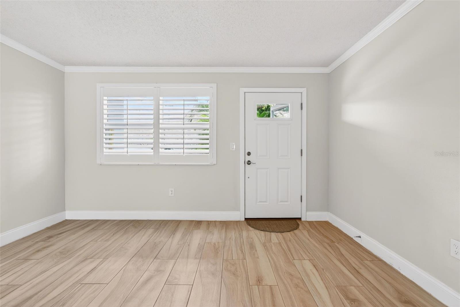 5925 Shore Unit 108, Gulfport, FL 33707
