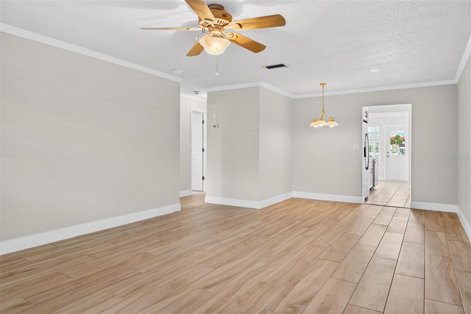 5925 Shore Unit 108, Gulfport, FL 33707