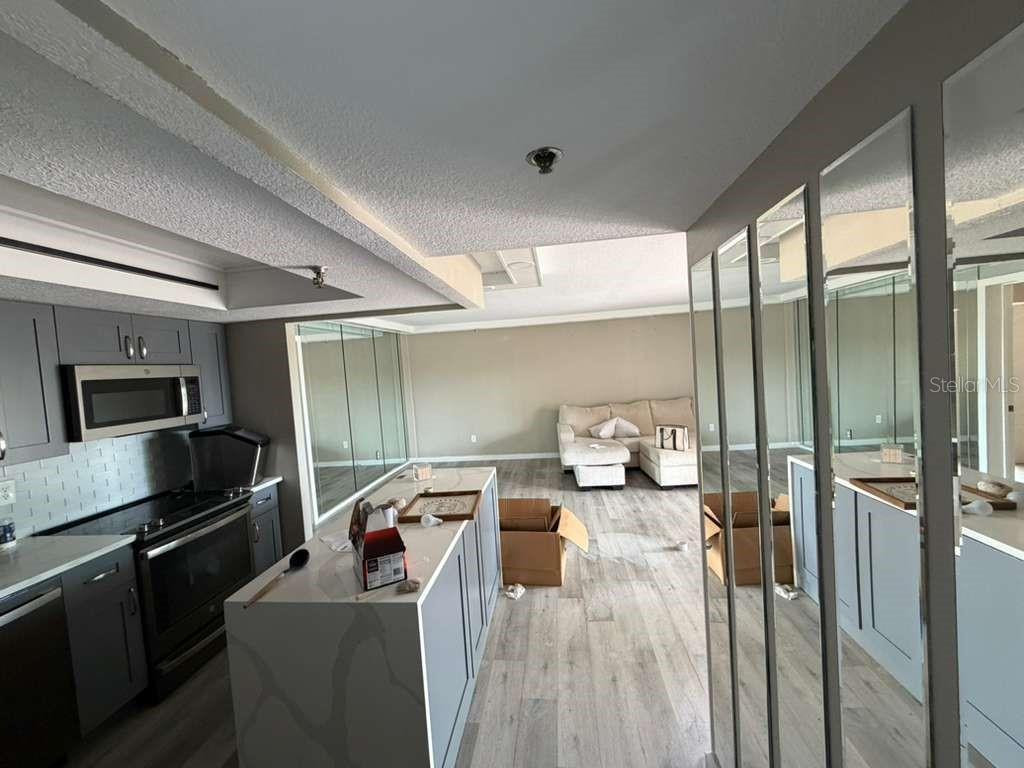 7432 Sunshine Skyway Unit 206, St Petersburg, FL 33711
