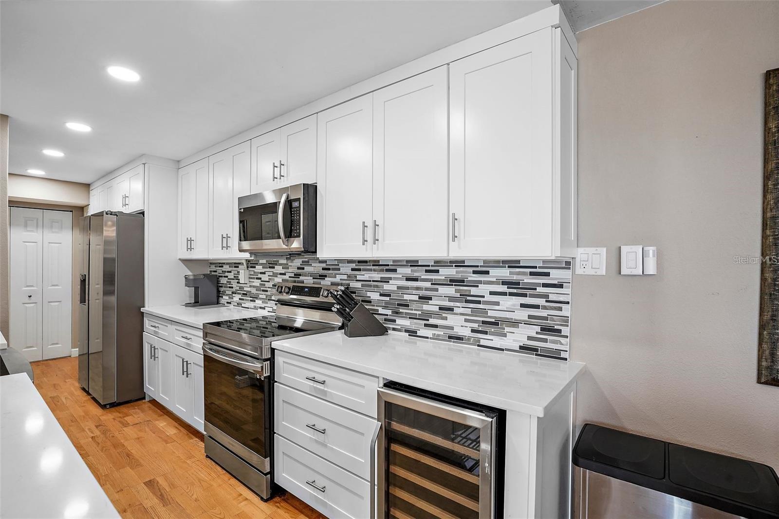 10355 Paradise Unit 1010-1011, St Petersburg, FL 33706