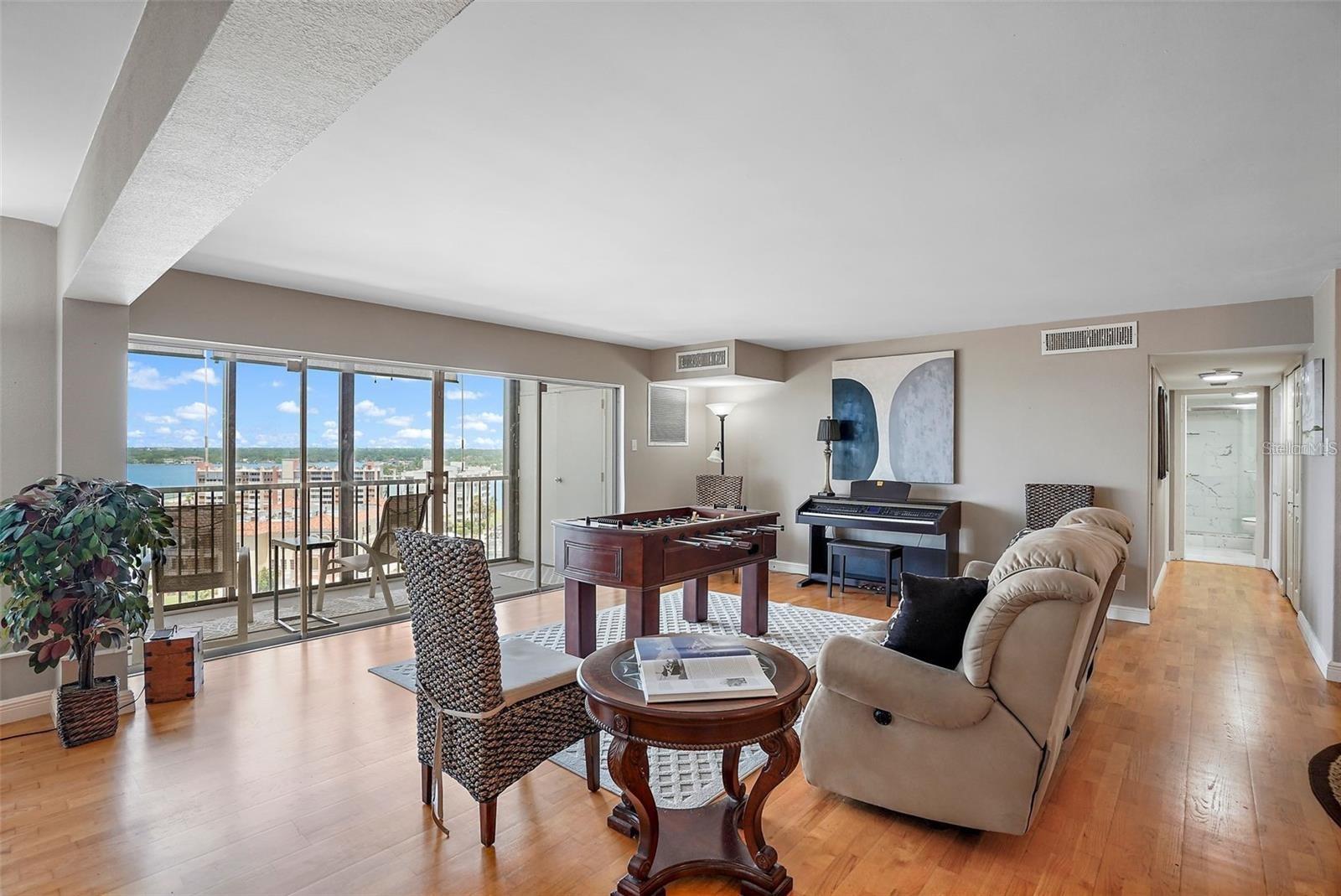 10355 Paradise Unit 1010-1011, St Petersburg, FL 33706