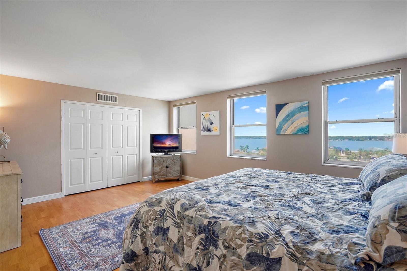 10355 Paradise Unit 1010-1011, St Petersburg, FL 33706