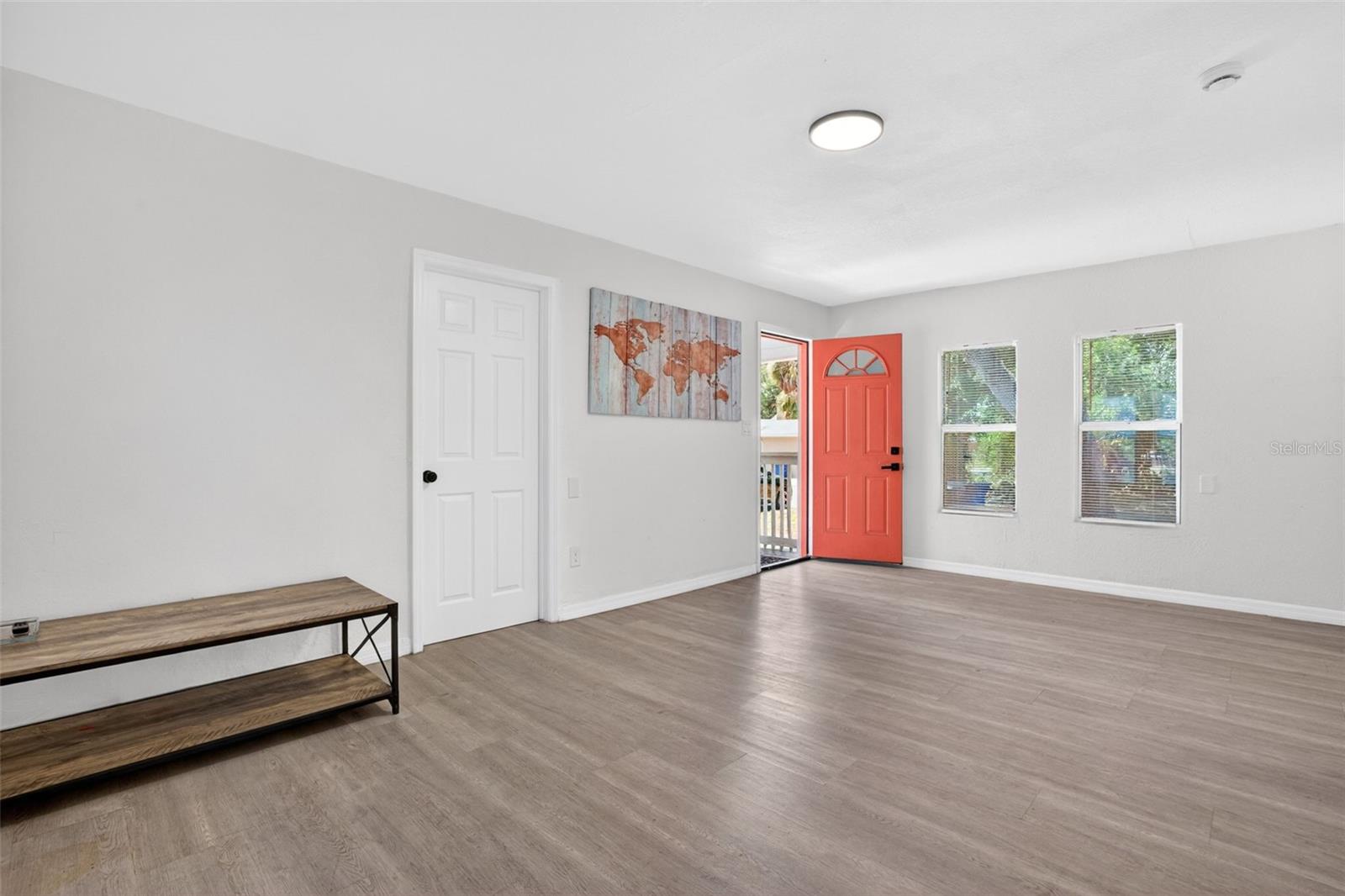 1717 18th, St Petersburg, FL 33712