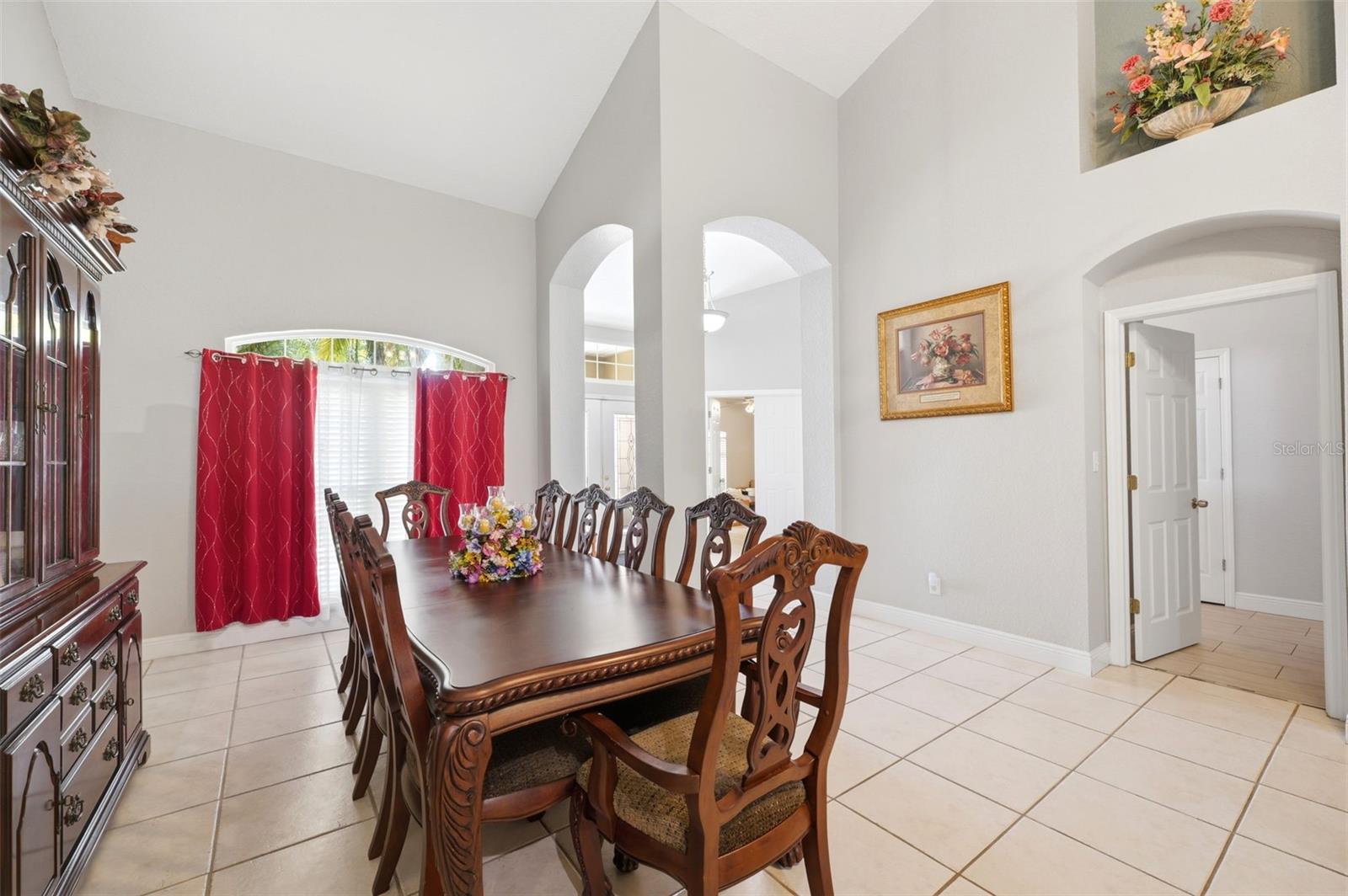 2112 Heritage Crest, Valrico, FL 33594