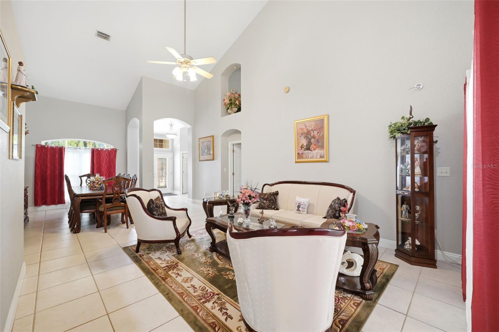 2112 Heritage Crest, Valrico, FL 33594