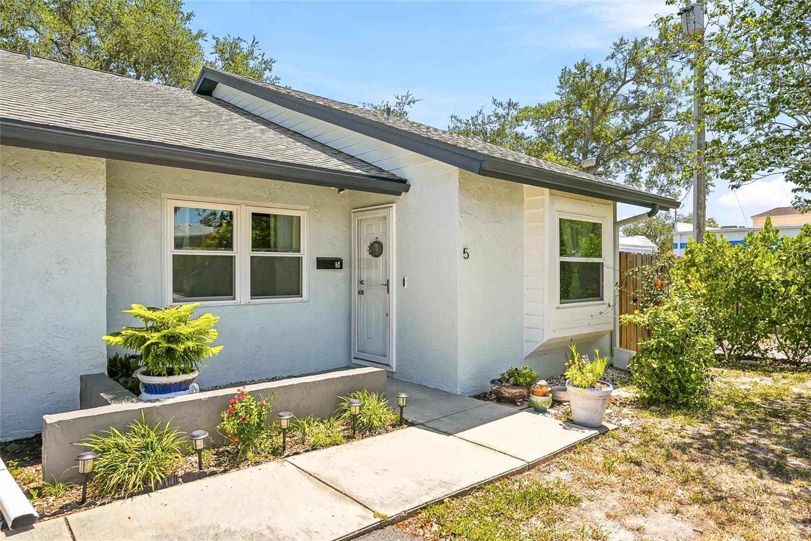 366 47th Unit 5, St Petersburg, FL 33703