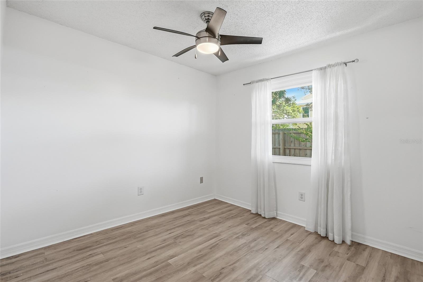 366 47th Unit 5, St Petersburg, FL 33703