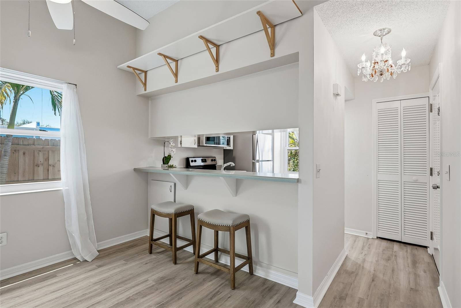 366 47th Unit 5, St Petersburg, FL 33703