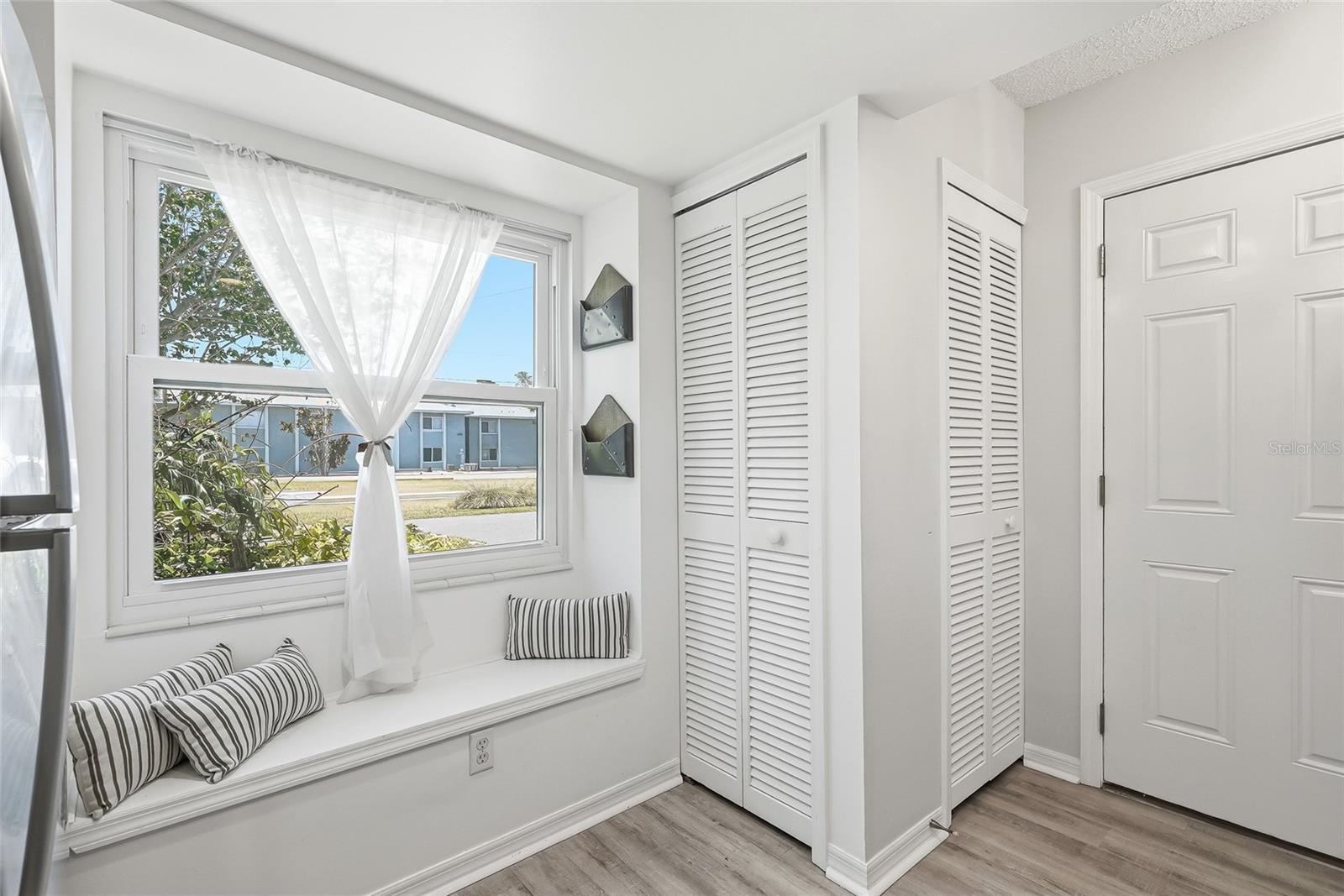 366 47th Unit 5, St Petersburg, FL 33703