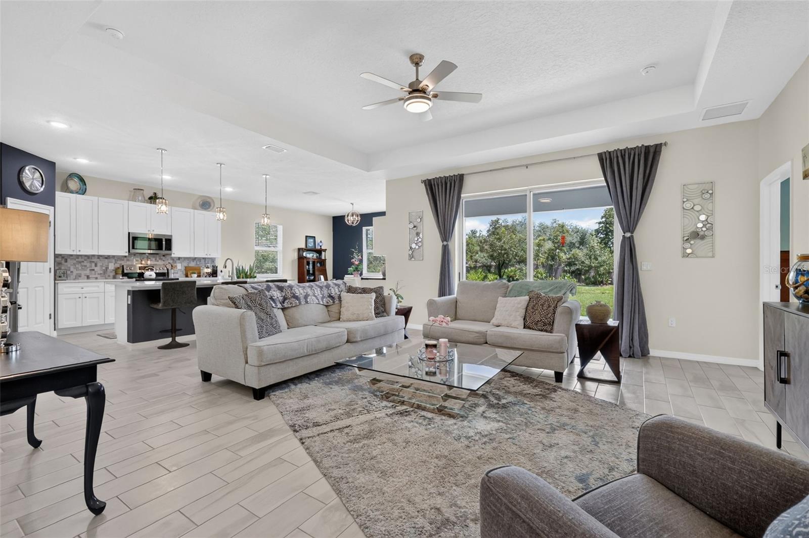 30658 East Bluebell Ave, Eustis, FL 32736