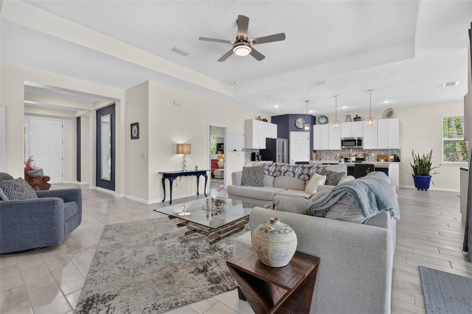 30658 East Bluebell Ave, Eustis, FL 32736