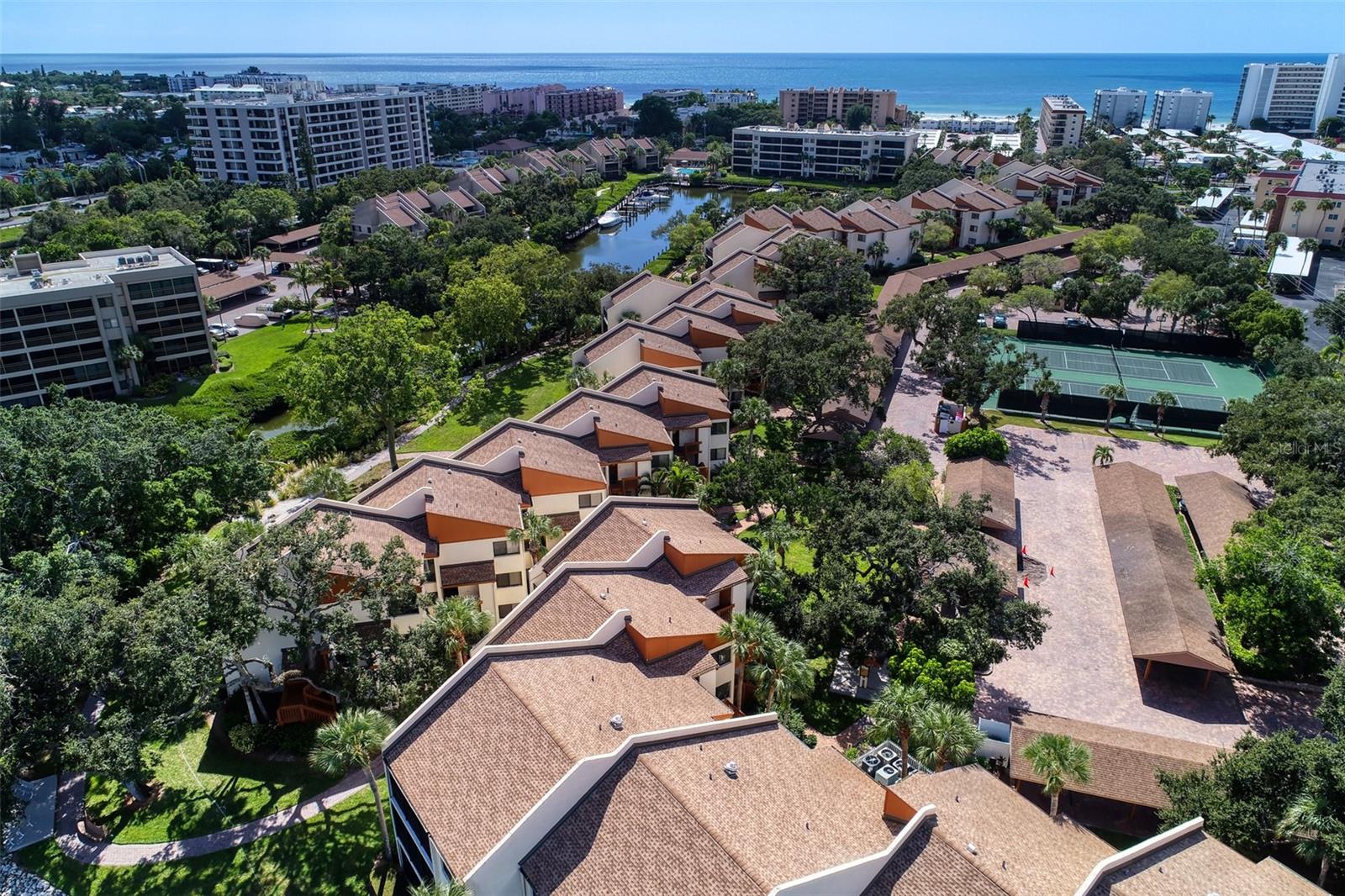 1800 Cove Ii Unit 213, Sarasota, FL 34242