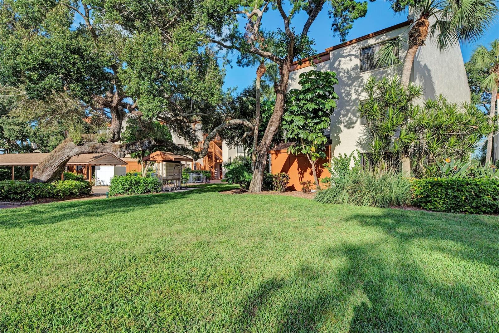1800 Cove Ii Unit 213, Sarasota, FL 34242
