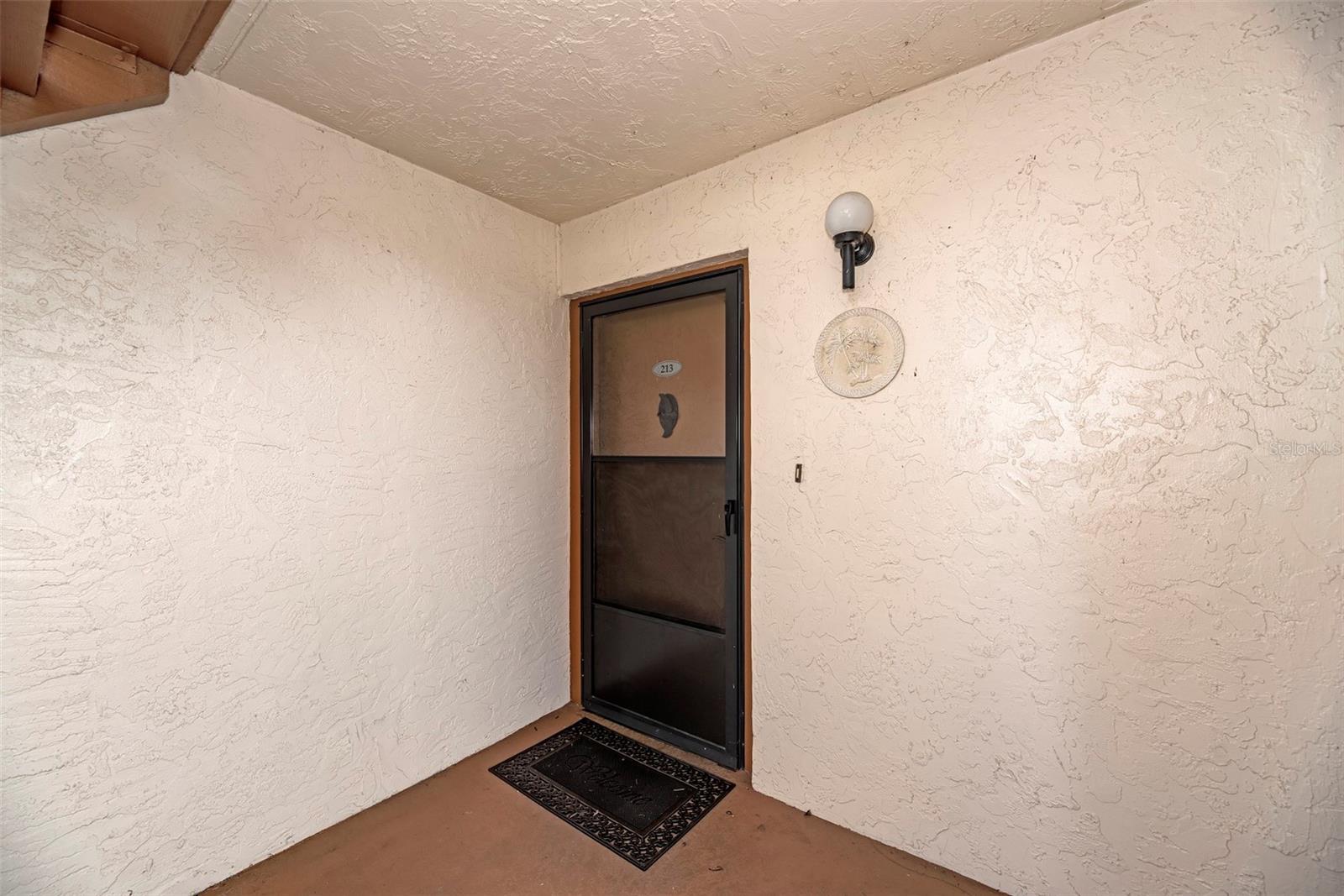 1800 Cove Ii Unit 213, Sarasota, FL 34242