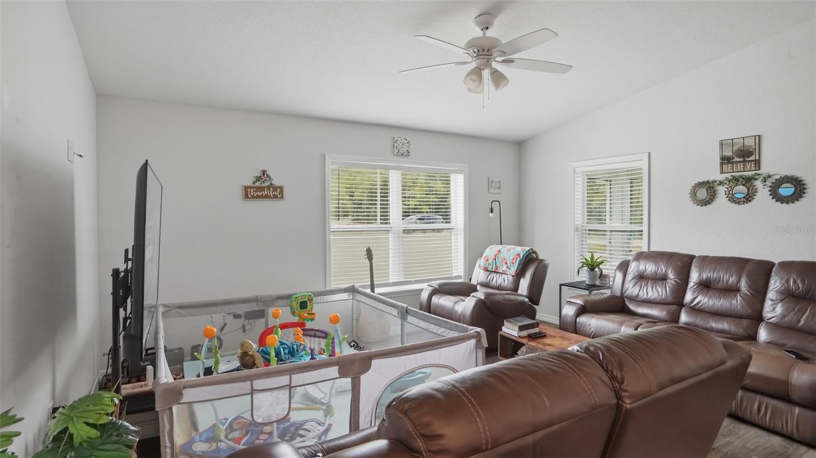 30 Maple, Ocklawaha, FL 32179