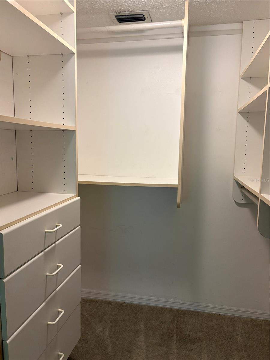 7907 Sailboat Key Unit 105, South Pasadena, FL 33707
