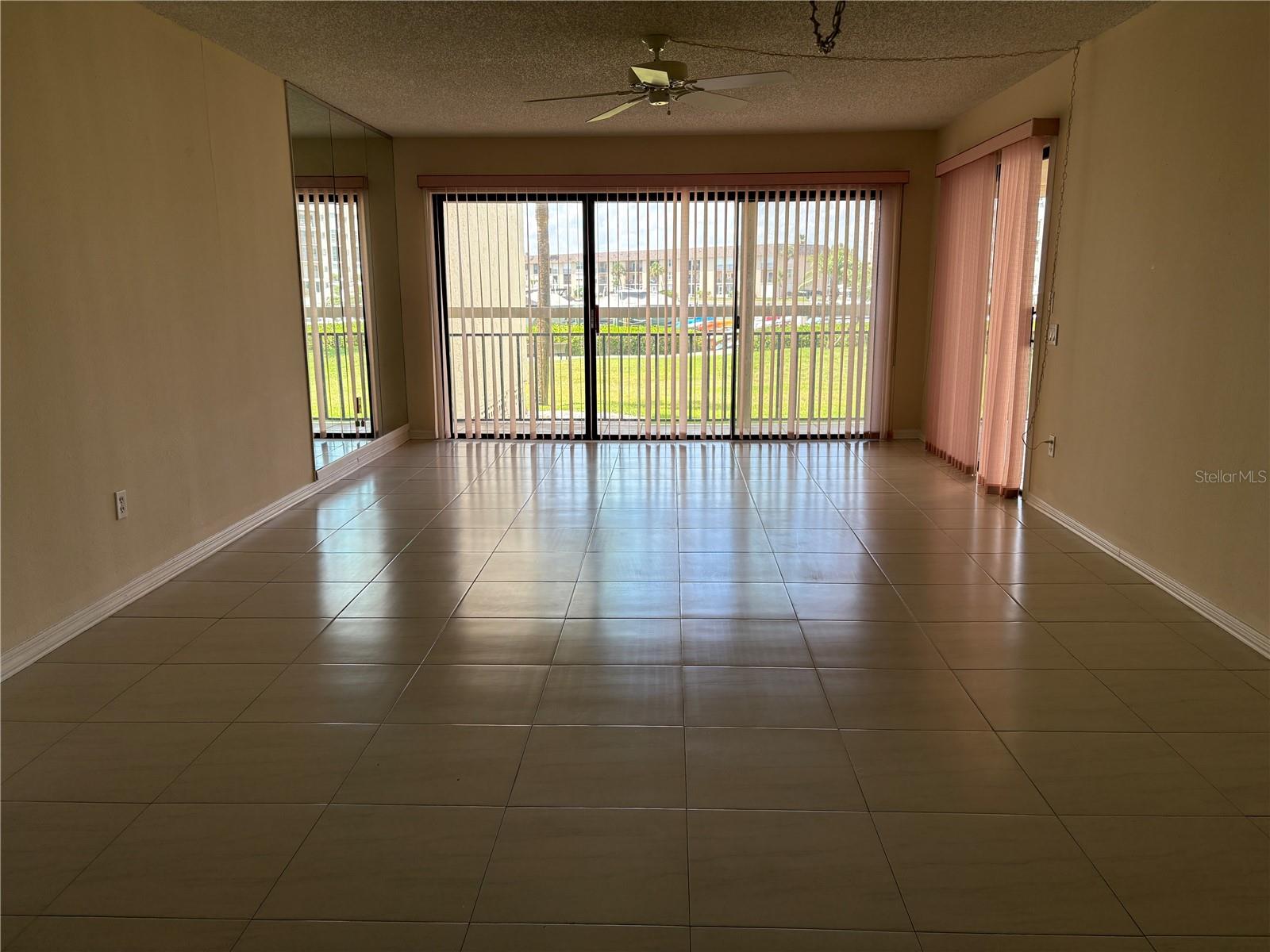 7907 Sailboat Key Unit 105, South Pasadena, FL 33707