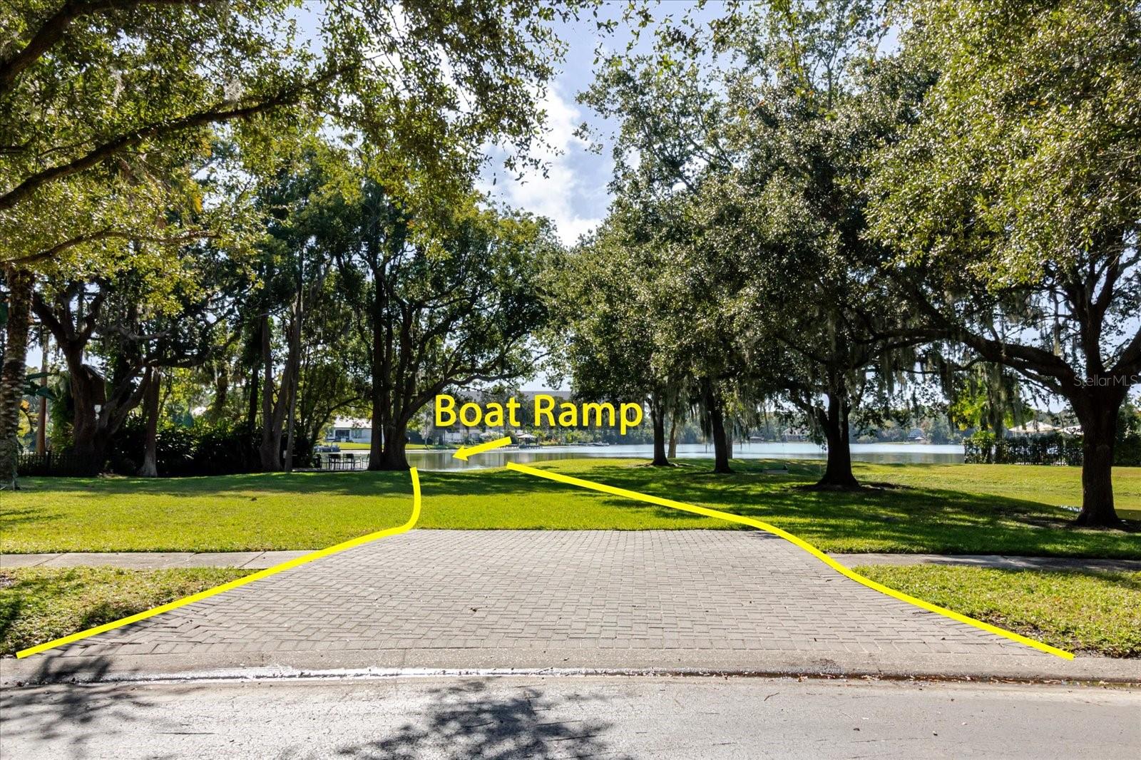 13510 Westshire, Tampa, FL 33618