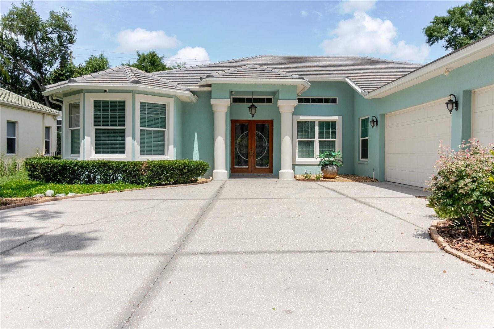 13510 Westshire, Tampa, FL 33618