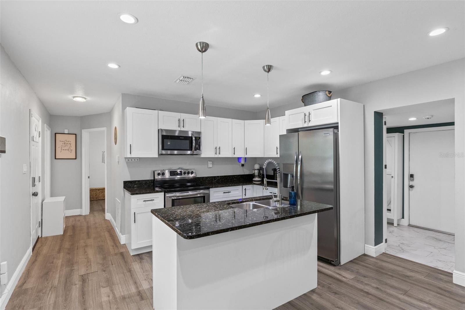580 Lakeview, Orange City, FL 32763