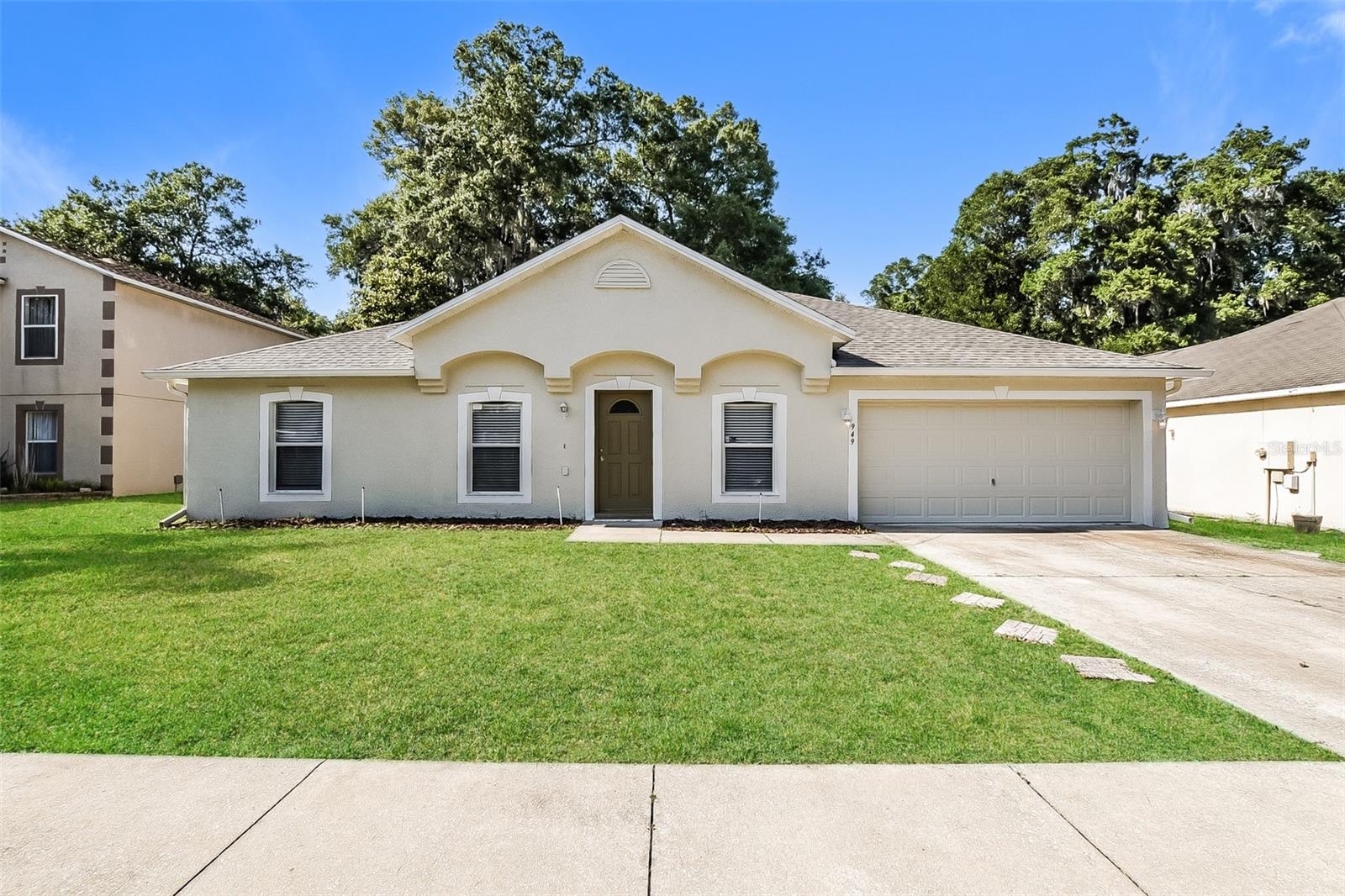 949 Cascades Park, Deland, FL 32720