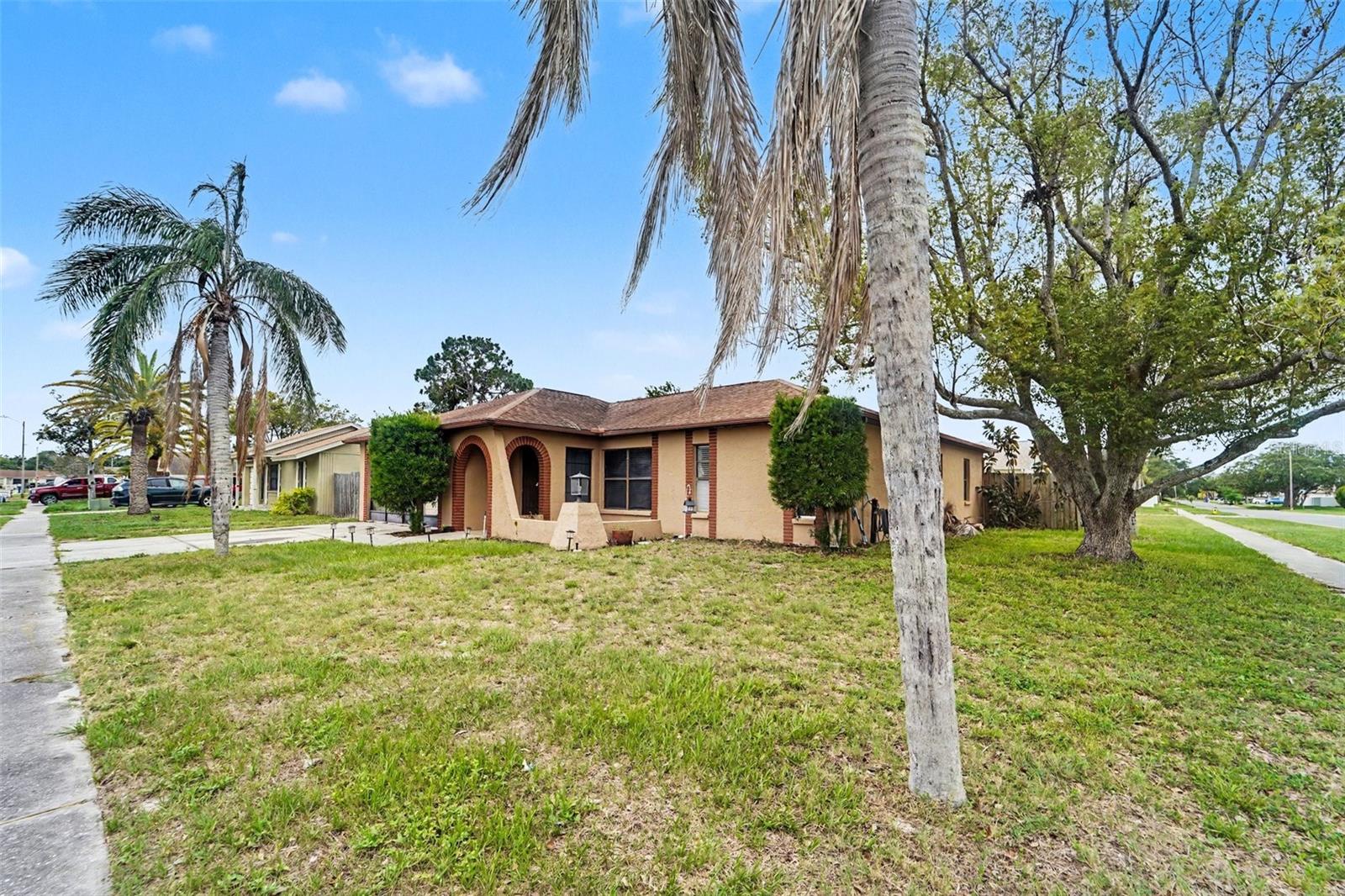 1215 Persimmon, Holiday, FL 34691