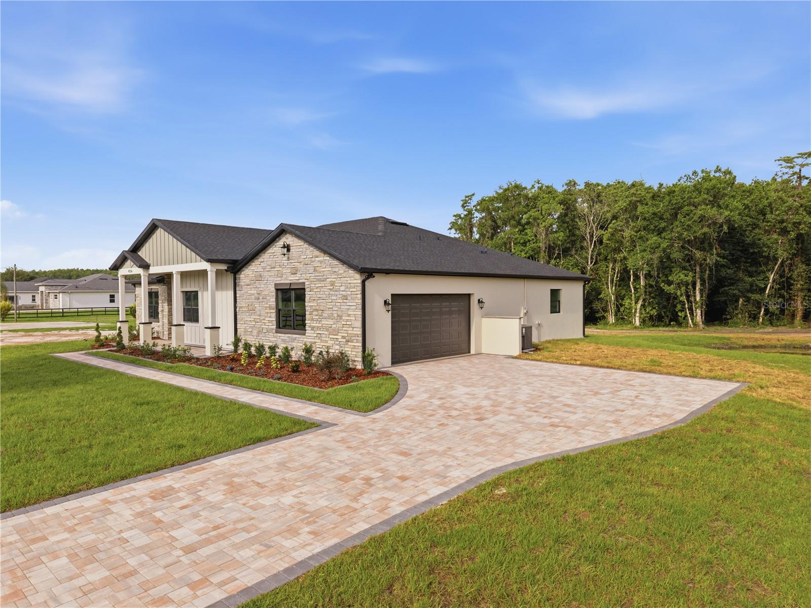 4256 La Salle Ave, St Cloud, FL 34772