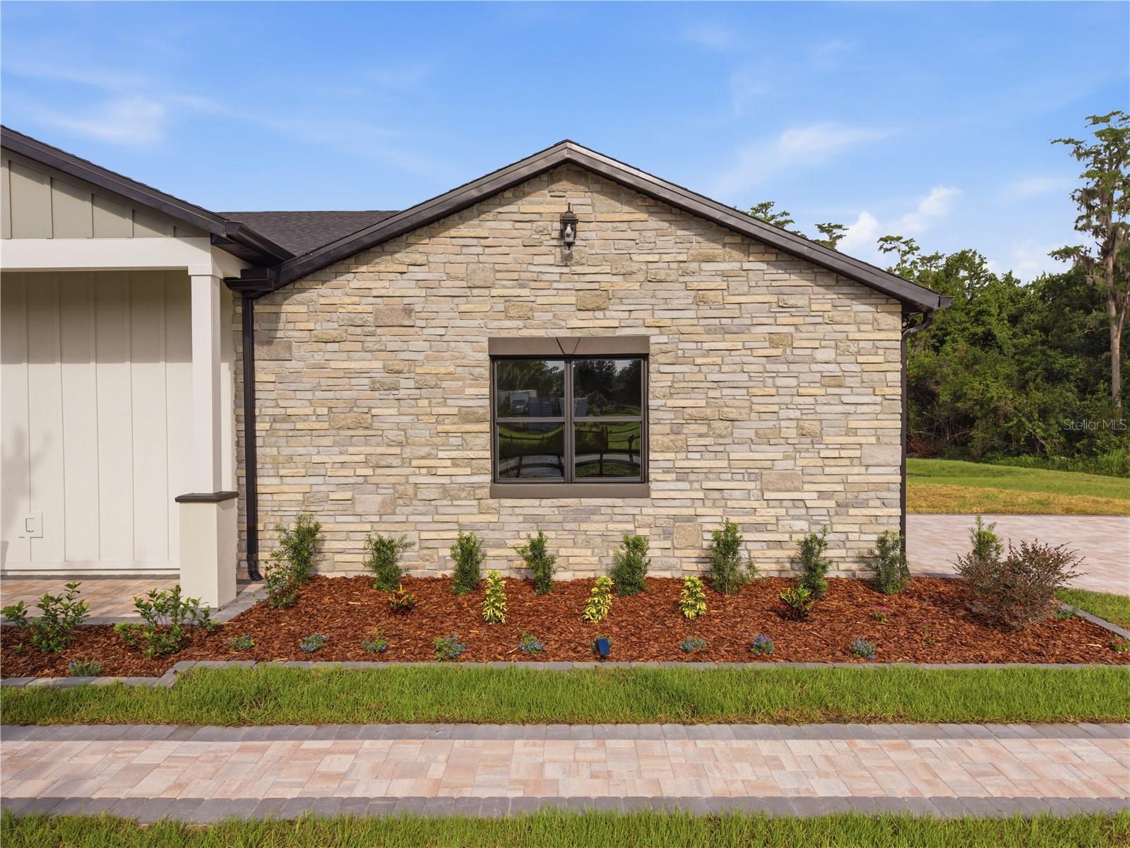 4256 La Salle Ave, St Cloud, FL 34772