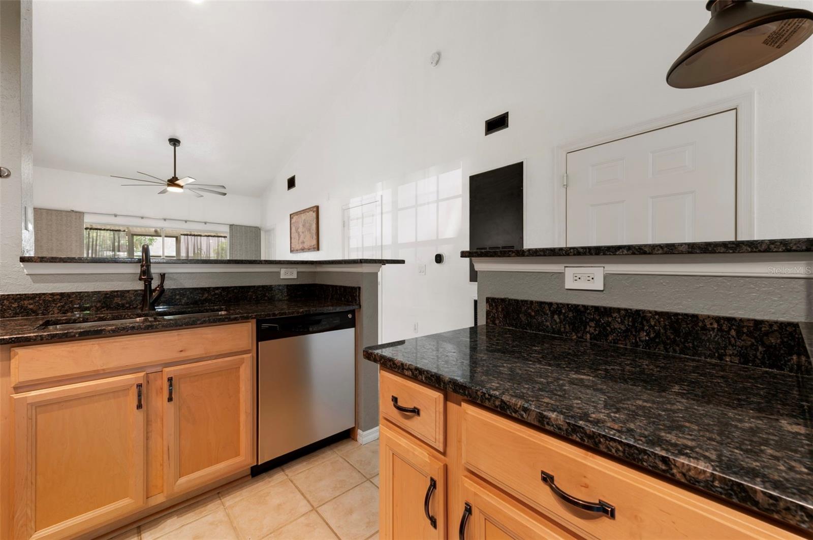 3638 Trafalgar Unit 101, Palm Harbor, FL 34685