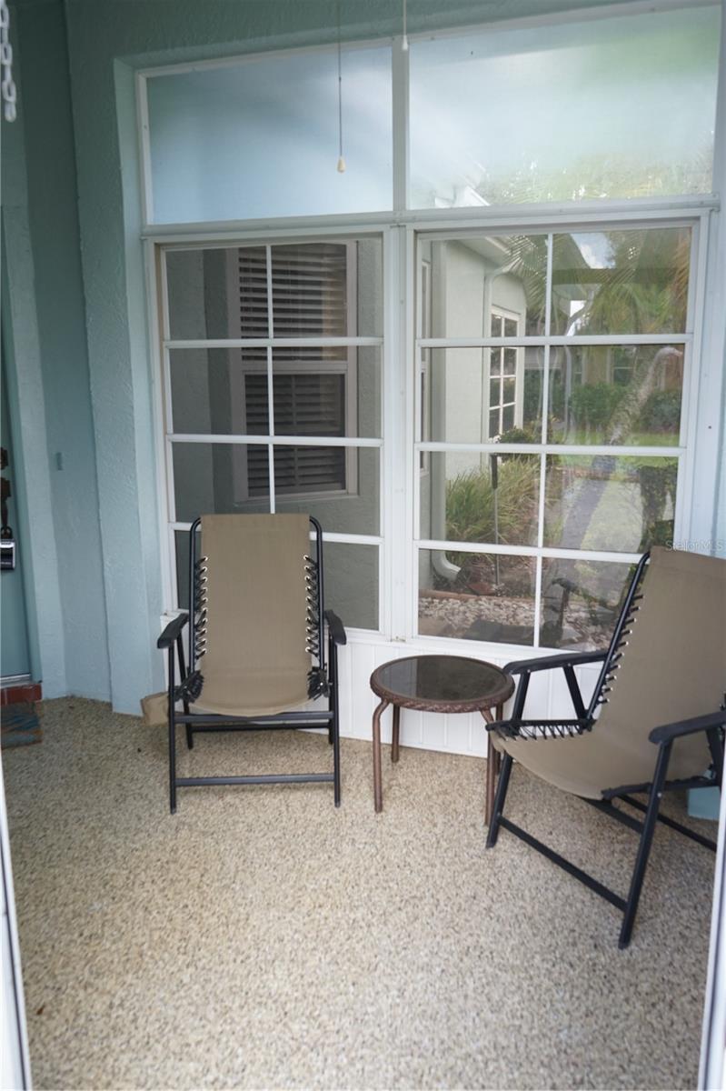 652 Mc Daniel, Sun City Center, FL 33573